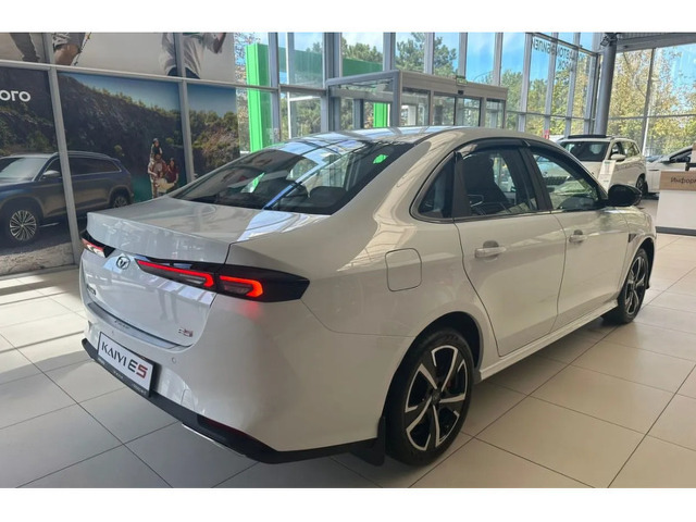Kaiyi E5 1.5 CVT, 2023 - 2/10