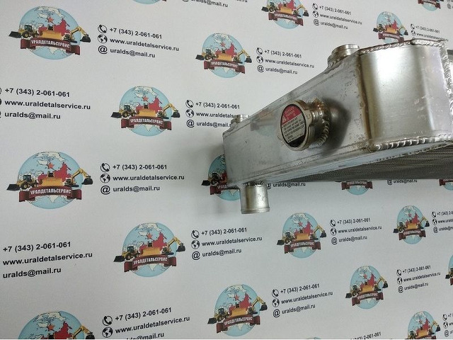 "Радиатор Caterpillar 353-5549 " - 3/4