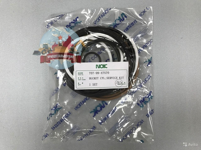 "Рeмкoмплeкт  г/ц ковша 707-99-47570 на Komatsu PC
