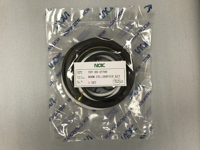 "Рeмкoмплeкт  г/ц стрелы Komatsu PC220-7 707-99-47