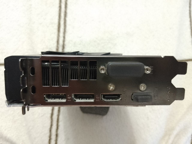 Видеокарта Sapphire rx580 Pulse 8gb - 7/8