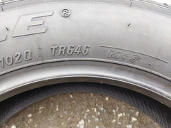 SONIX 185/75/R16  C104/102R / 4