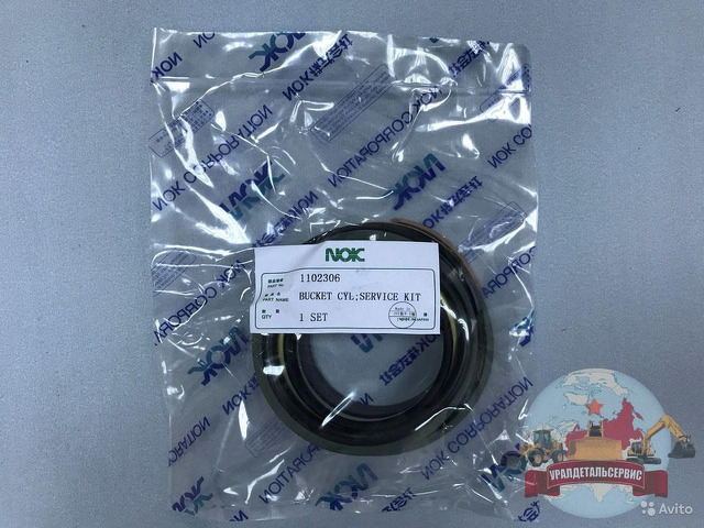 Ремкомплект г/ц ковша 1102306 на Hitachi ZX200-3 N