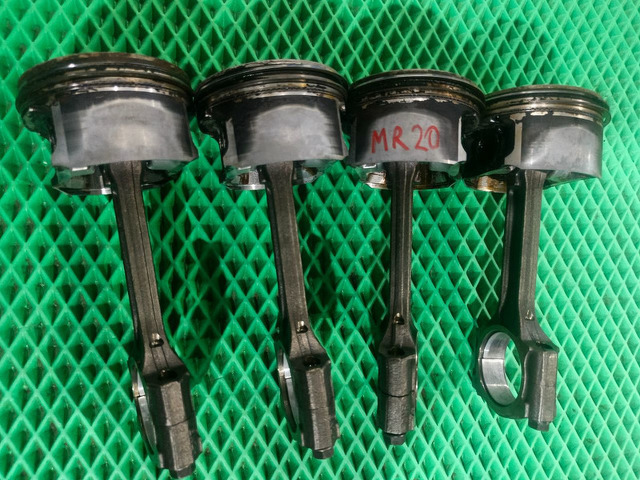 Шатун с поршнем Ниссан mr20be - 1/4