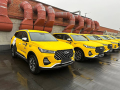 Аренда авто под такси эконом комфорт к+ / 3