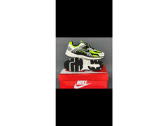 Кроссовки Nike  / 2