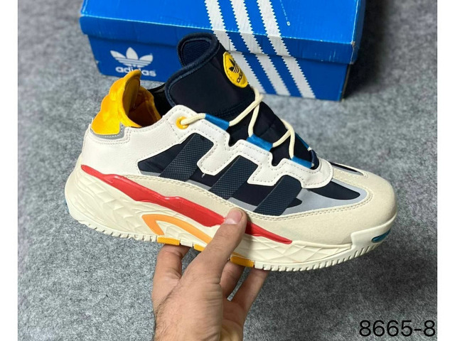 Кроссовки Adidas - 2/3