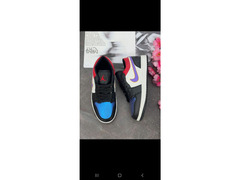 Кроссовки Nike  / 1