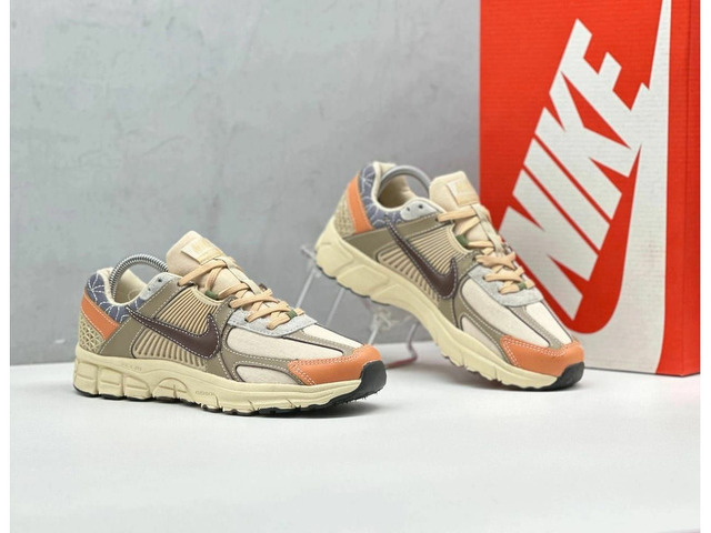 Кроссовки Nike  - 5/6