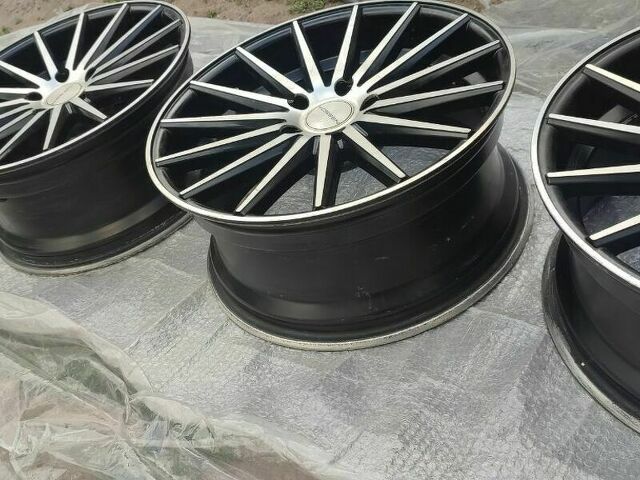 Диски Vossen  R-18 Воссен 5x114.3 - 4/4