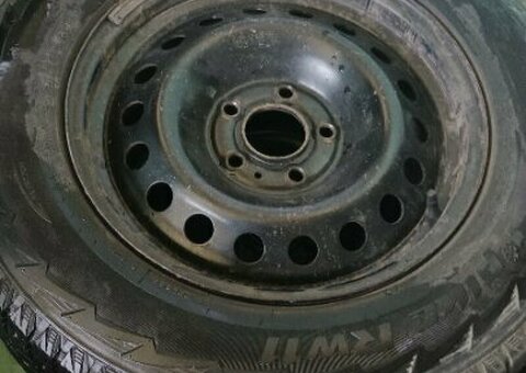 Шины зима б у 215 70 16 / 2