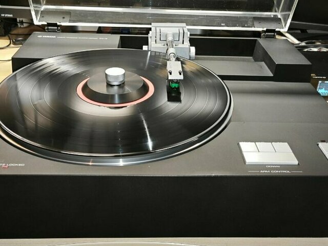 Проигрыватель винила тангенциальный Yamaha PX-2 - 6/12