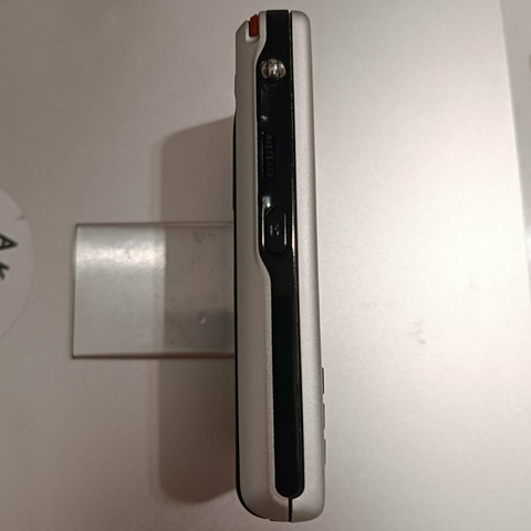 Sony Ericsson P1i - 4/4