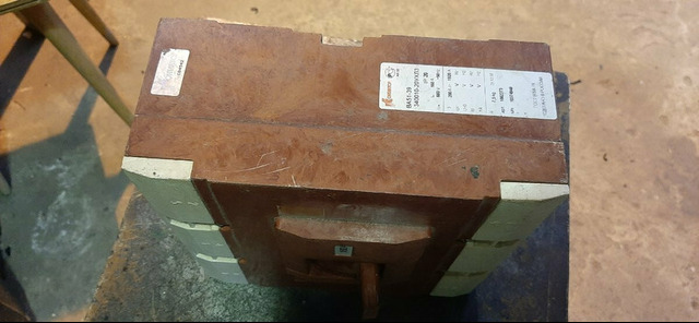 Выключатель ва51-39-340010-20ухл3 160А 660В - 2/5