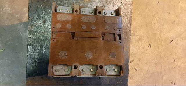 Выключатель ва51-39-340010-20ухл3 160А 660В - 4/5