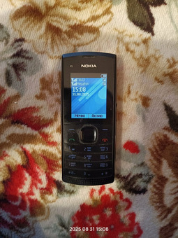 Nokia X1