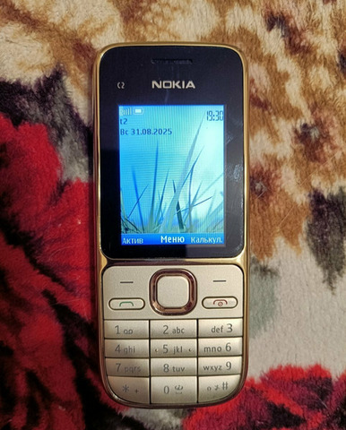 Nokia C2-01 - 2/3