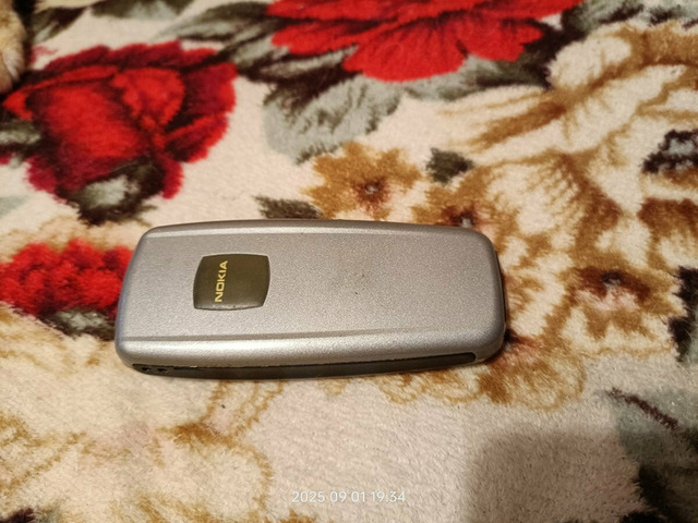 Nokia 2600 - 3/3