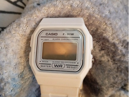 Часы CASIO