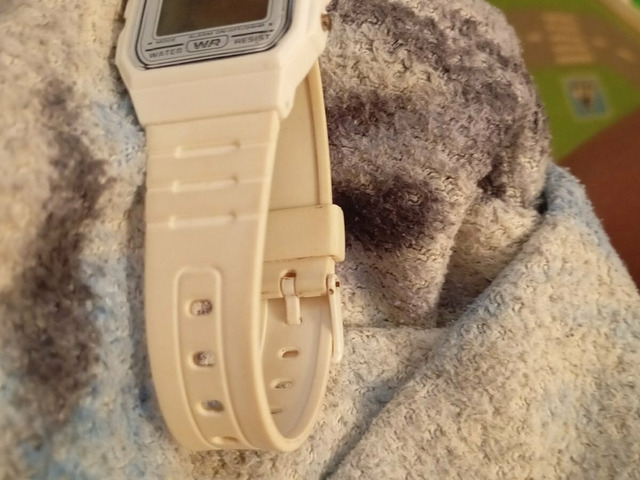 Часы CASIO - 2/4