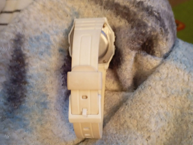 Часы CASIO - 3/4