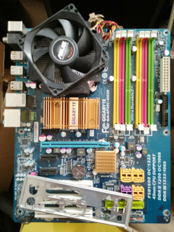 Материнские платы Socket775 DDR2, DDR3