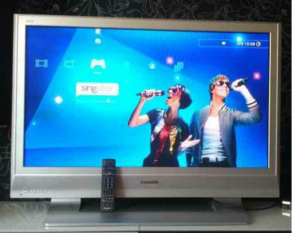 Продаю плазменный телевизор panasonic viera tx-r42el7ks .