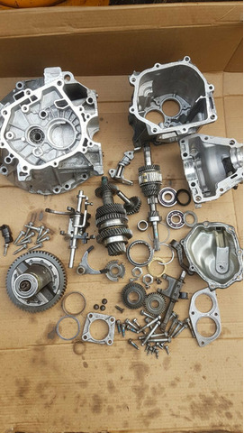 Шестерни корпус вал Fiat Albea - 1/12