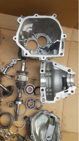 Шестерни корпус вал Fiat Albea - 10/12