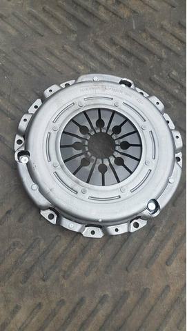 Маховик двухмассовый Ford Mondeo - 8/12