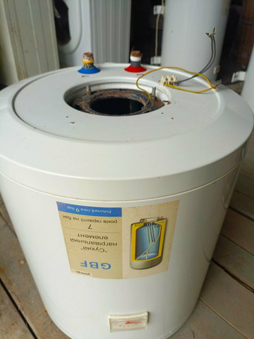 Бак к бойлеру "Горение" бу на 100л и на 50л, рабочий - 1/3