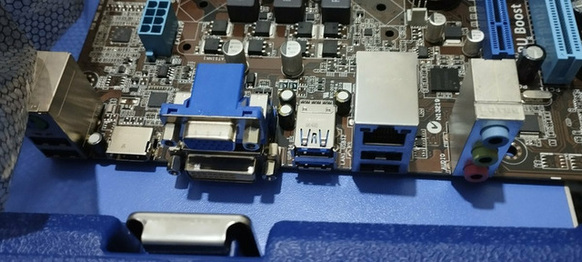 1155 Asus P8H67-M LE - 2/3