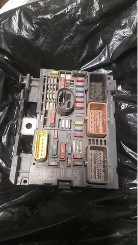 Блок комфорта Шкода Peugeot 3008 - 1/4