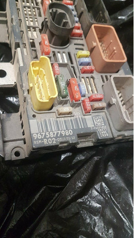 Блок комфорта Шкода Peugeot 3008 - 3/4