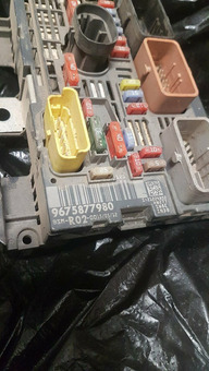 Блок комфорта Шкода Peugeot 3008 - 3/4