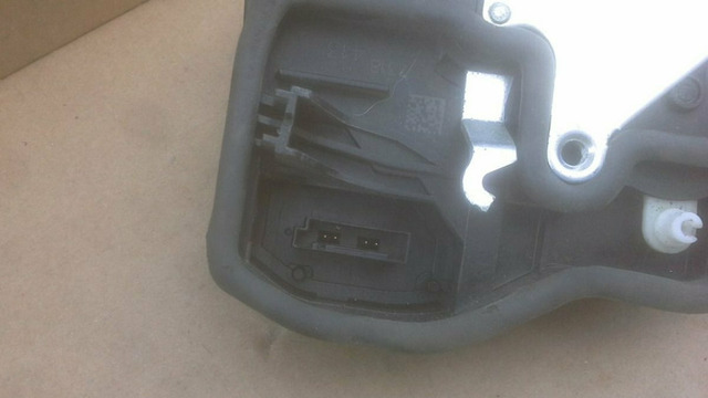 Замок двери передний левый БМВ Х1 Е84 - 2/3