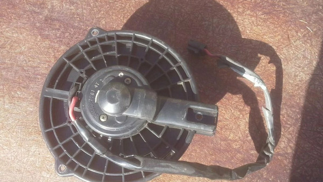 Моторчик печки Лексус рх300 2001 леворуль - 4/4