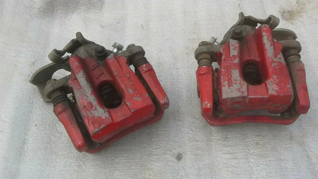 Суппорт тормоза задний левый Тойота Королла 2007 - 3/6