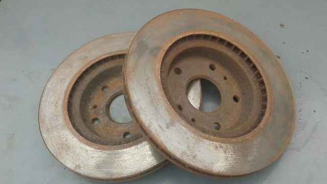 Тормозные диски передние Сузуки SX4 - 3/4