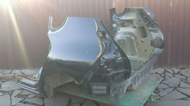 Задняя часть крылья панель Пежо 3008