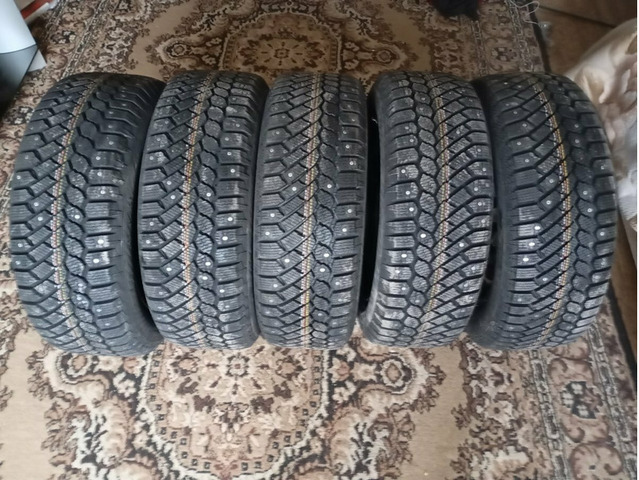 Комплект новых зимних колёс в сборе - 1/8