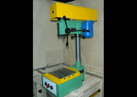 Токарный станок тв-4