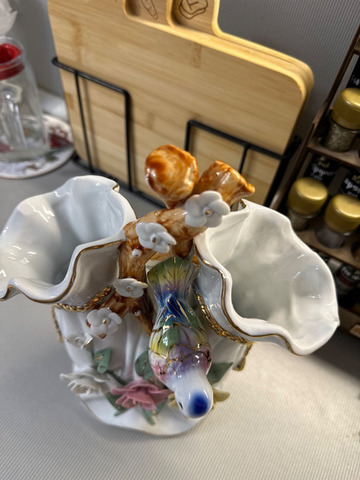 Фарфоровая ваза - 1/4