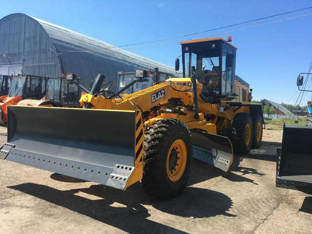 Аренда и услуги автогрейдера - 1/3