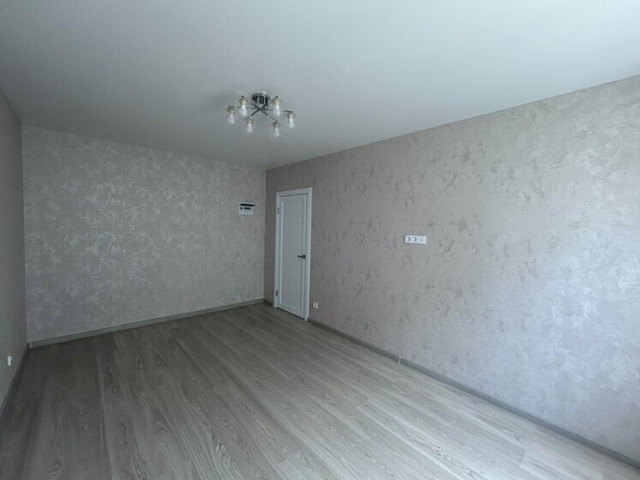 1 комн. Кв на Солженицына - 12/12