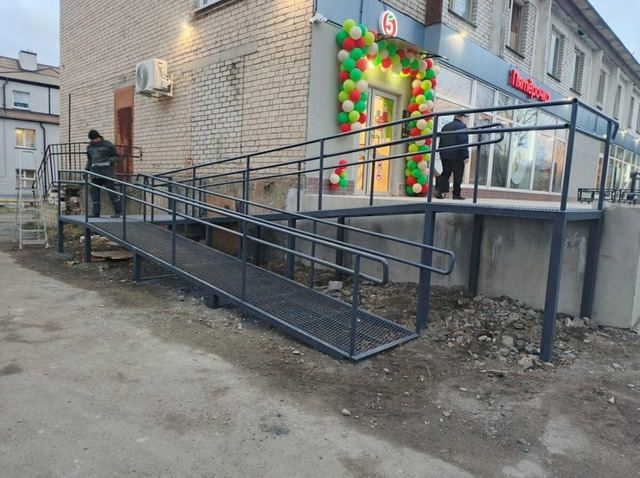 Мы производим и устанавливаем кованные и сварочные изделия. - 2/3