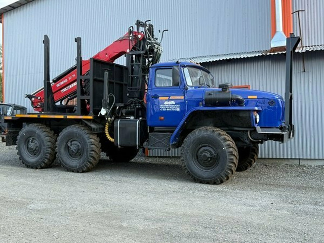 Лесовоз Урал с манипулятором Велмаш 10-74 - 1/4