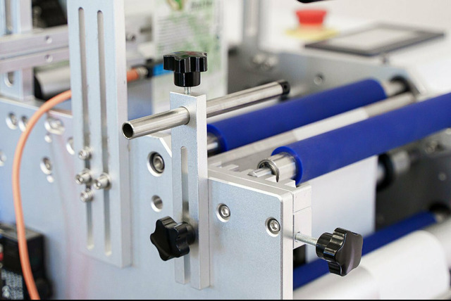 Полуавтоматический настольный этикетировщик ЭН00.05 - 2/5