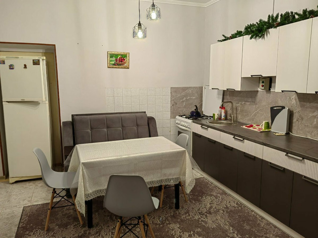 Возле термальных источников - 12/12