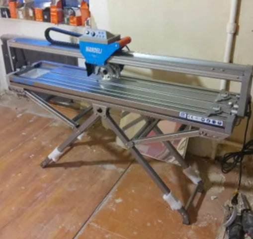 Резка плитки и керамогранита